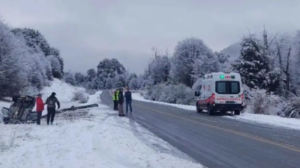 Mejora el clima en Neuquén, pero advierten que el hielo será el mayor peligro en las rutas durante el fin de semana