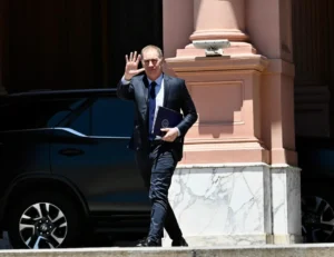 El Gobierno eliminó el Ministerio del Interior y Santilli absorberá sus funciones en la Jefatura de Gabinete