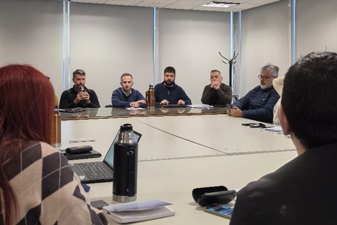Chubut acuerda con Salud un aumento atado a la inflación y suma 156 trabajadores Chubut acuerda con Salud un aumento atado a la inflación y suma 156 trabajadores