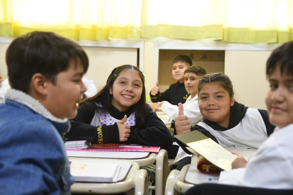 Chubut pone el foco en la asistencia, el bullying y los vínculos con una nueva jornada educativa