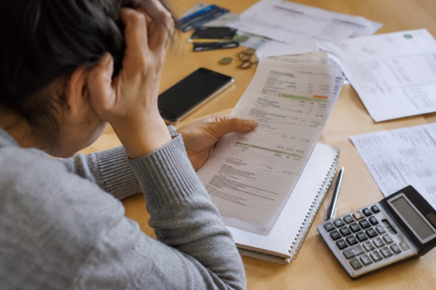 Familias endeudadas: cómo funciona el nuevo programa de refinanciación de Neuquén