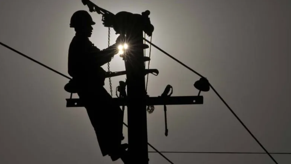 Cortes de luz en Neuquén: CALF anunció interrupciones programadas para este sábado