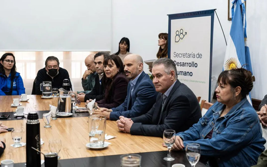 El Gobierno de Neuquén aportará 0 millones a 13 organizaciones de discapacidad El Gobierno de Neuquén aportará 0 millones a 13 organizaciones de discapacidad