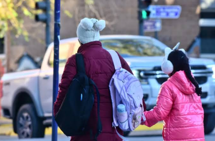 Lluvias, nieve y ráfagas de hasta 87 km/h: así estará el tiempo este martes en Neuquén