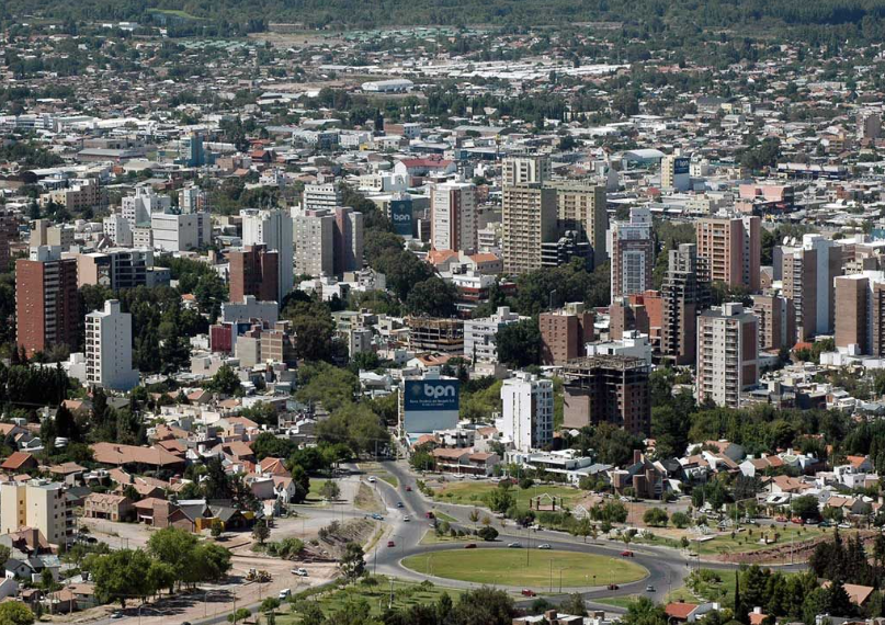 Frío, viento y temperaturas en ascenso: así estará el clima este jueves en Neuquén 
