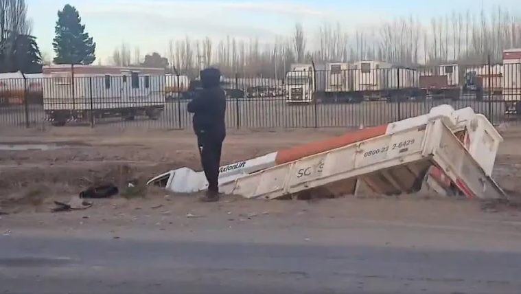 Dos accidentes complicaron el tránsito en la Ruta 151 y generaron demoras de varios kilómetros en Cipolletti