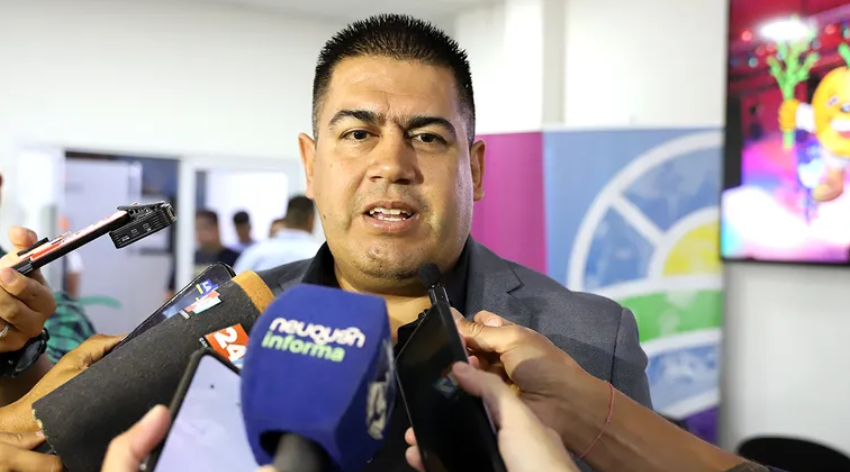 El intendente de San Patricio del Chañar sufrió una descompensación y permanece internado