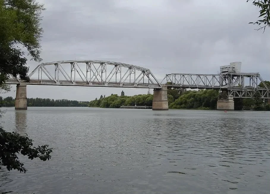 Tiempo en Río Negro: viento fuerte y una mañana fría para este sábado
