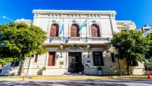 En Río Negro el aumento salarial para estatales será del 4,21% en agosto