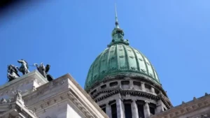 Reforma del Banco Central: el proyecto ya llegó a Diputados y el oficialismo quiere tratarlo en agosto
