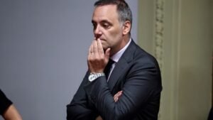 Causa por enriquecimiento ilícito: Manuel Adorni pedirá una prórroga para responder las dudas de la Justicia