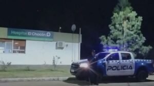 Policías se convirtieron en héroes al salvar la vida de una nena de 2 años con RCP camino a El Chocón