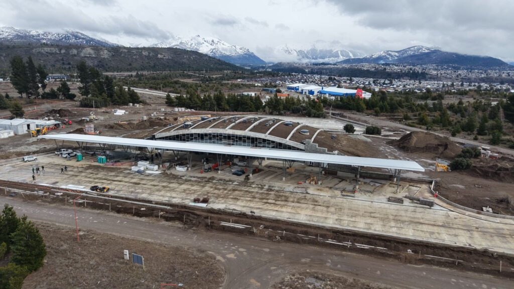 Al fin Bariloche se prepara para estrenar su nueva Terminal: la obra ya entra en la recta final