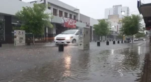 Lluvias y viento fuerte: así estará el tiempo este jueves en Río Negro