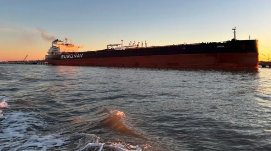 Puerto Rosales alcanzó los 200 buques petroleros operados en lo que va del año