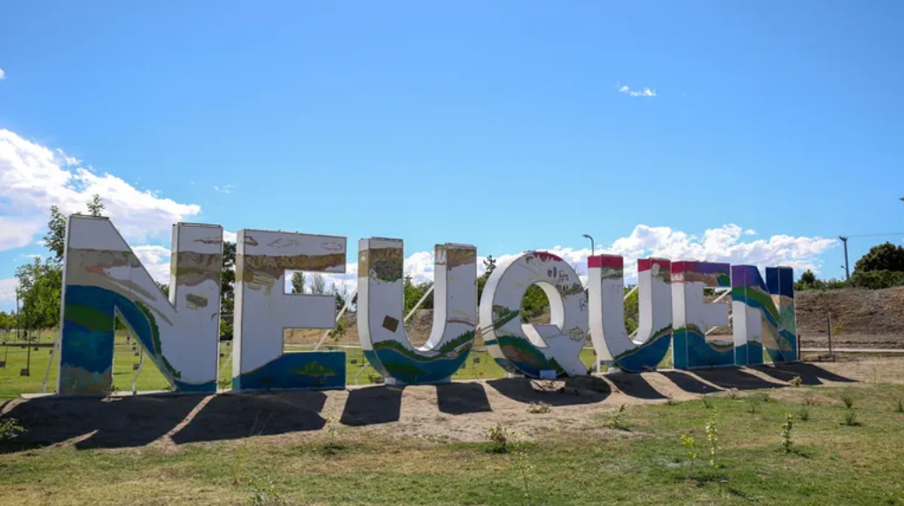 Calidad del aire en Neuquén: lluvias, incendios y los momentos de mayor contaminación del invierno