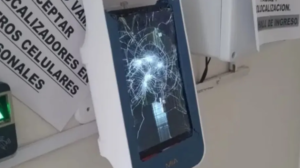 Vandalismo en el hospital de Allen: destruyeron el dispositivo de control de presentismo