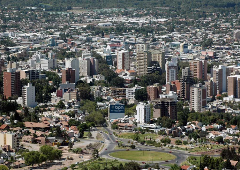 Cielo nublado y temperaturas agradables: así estará el viernes en Neuquén