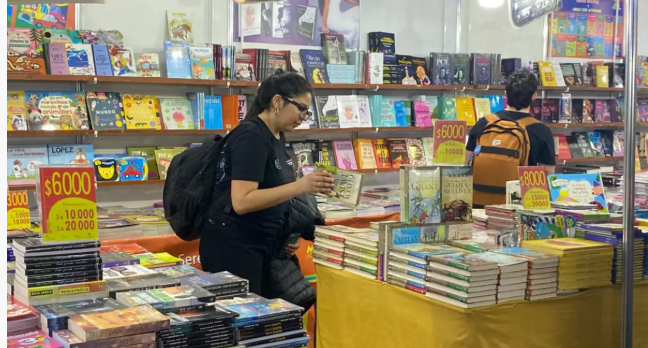 Feria del Libro de Neuquén: el sábado será la última jornada y habrá horario extendido