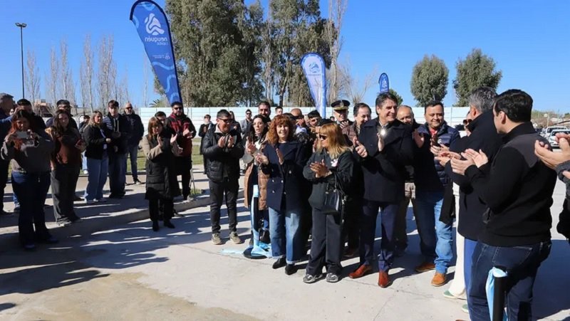 Obras en Neuquén: Gaido inauguró 80 cuadras de asfalto en Círculo Policial y la ciudad alcanzó el 82% de calles pavimentadas