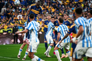 Boca remontó a Racing con un Valencia imparable y avanzó a semifinales de la Copa Argentina