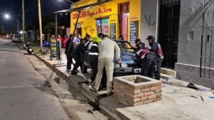 Salta: un conductor de 80 años perdió el control y atropelló a 13 personas, entre ellas cuatro niños