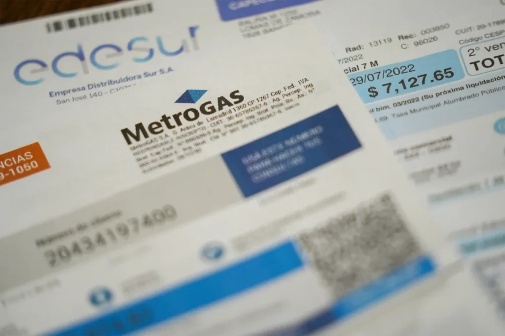La inflación de los servicios llegó al 41,9% interanual y superó por 12,7 puntos a los bienes