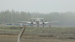La niebla complicó los vuelos en Neuquén: desviaron un avión y hubo demoras