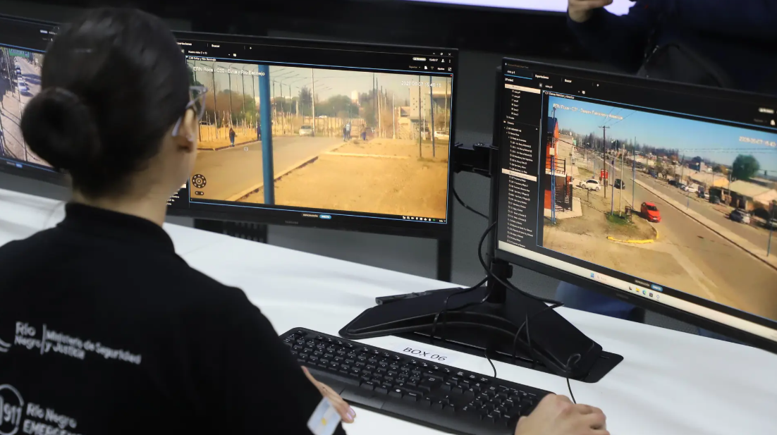 Una red que conecta a toda la provincia: así funciona el nuevo sistema de monitoreo 911 Una red que conecta a toda la provincia: así funciona el nuevo sistema de monitoreo 911