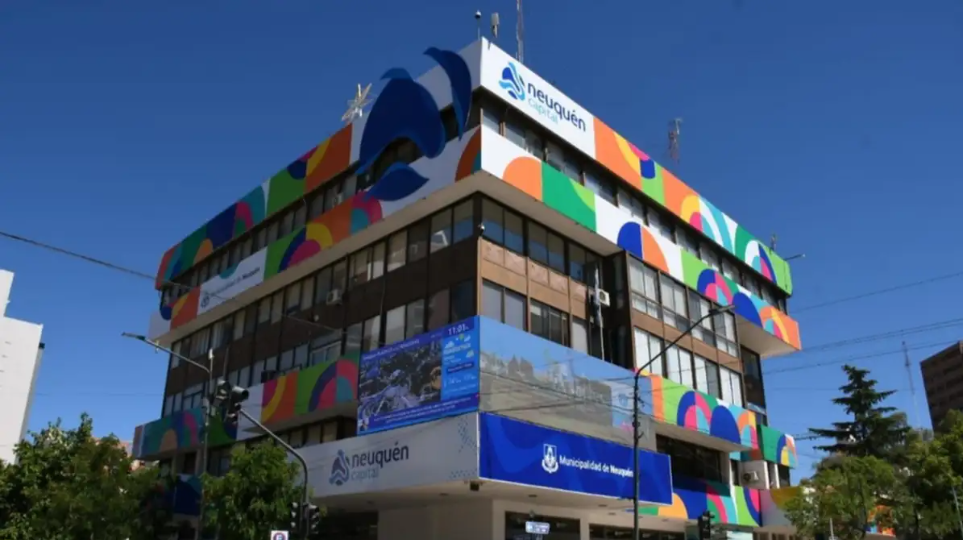La Municipalidad de Neuquén paga los sueldos con un aumento del 6,32% y vuelca .000 millones a la economía local