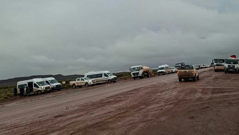 Qué pasó con los dos hombres arrastrados en camioneta por la tormenta en Rincón de los Sauces