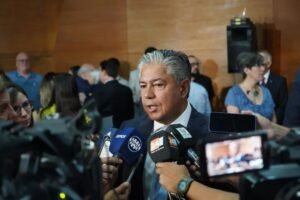 Figueroa volvió a marcar diferencias con el kirchnerismo provincial: “¿Cuánto daño le han hecho a Neuquén?”
