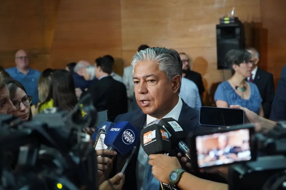 Figueroa salió con los tapones de punta contra Parrilli: “¿Cuánto daño le han hecho a Neuquén?”