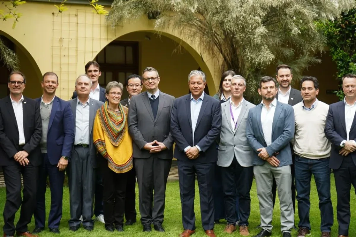 La gestión encima de la roca La gestión encima de la roca