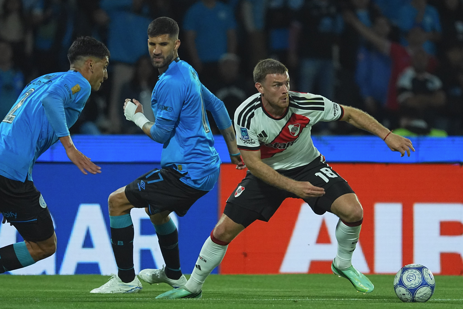 River goleó a Belgrano en Córdoba y volvió a meterse en zona de playoffs del Clausura River goleó a Belgrano en Córdoba y volvió a meterse en zona de playoffs del Clausura
