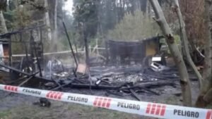 Solidaridad en Villa La Angostura: lanzan una colecta para ayudar a una familia que perdió su casa en un incendio