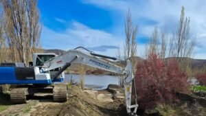 El plan hídrico estratégico en Neuquén financiará obras clave para prevenir inundaciones y optimizar el agua potable