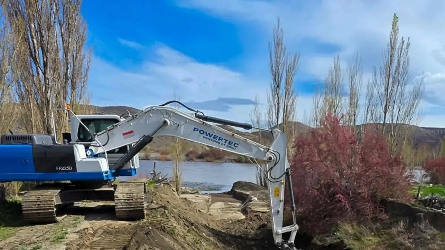 El plan hídrico estratégico en Neuquén financiará obras clave para prevenir inundaciones y optimizar el agua potable