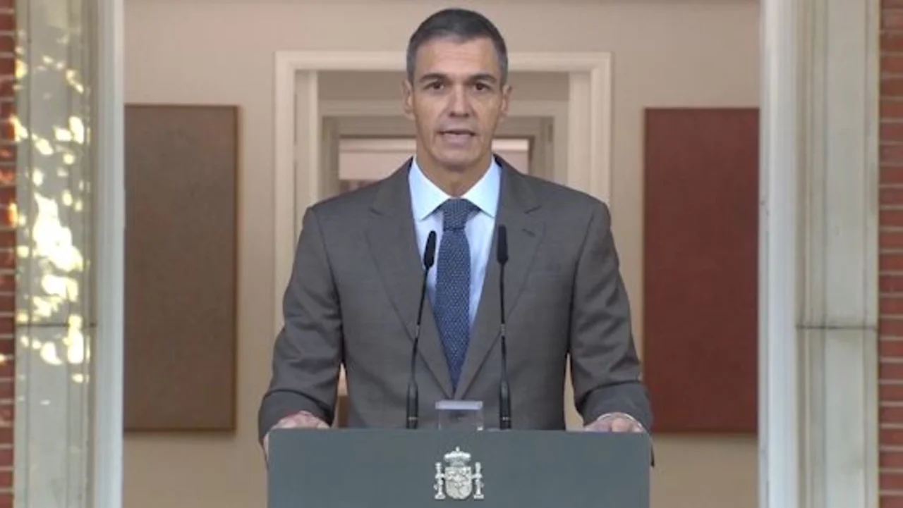 Pedro Sánchez convocó a elecciones generales anticipadas en España para el 29 de noviembre Pedro Sánchez convocó a elecciones generales anticipadas en España para el 29 de noviembre